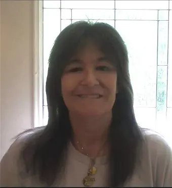 Roxanna Lynn Roesly